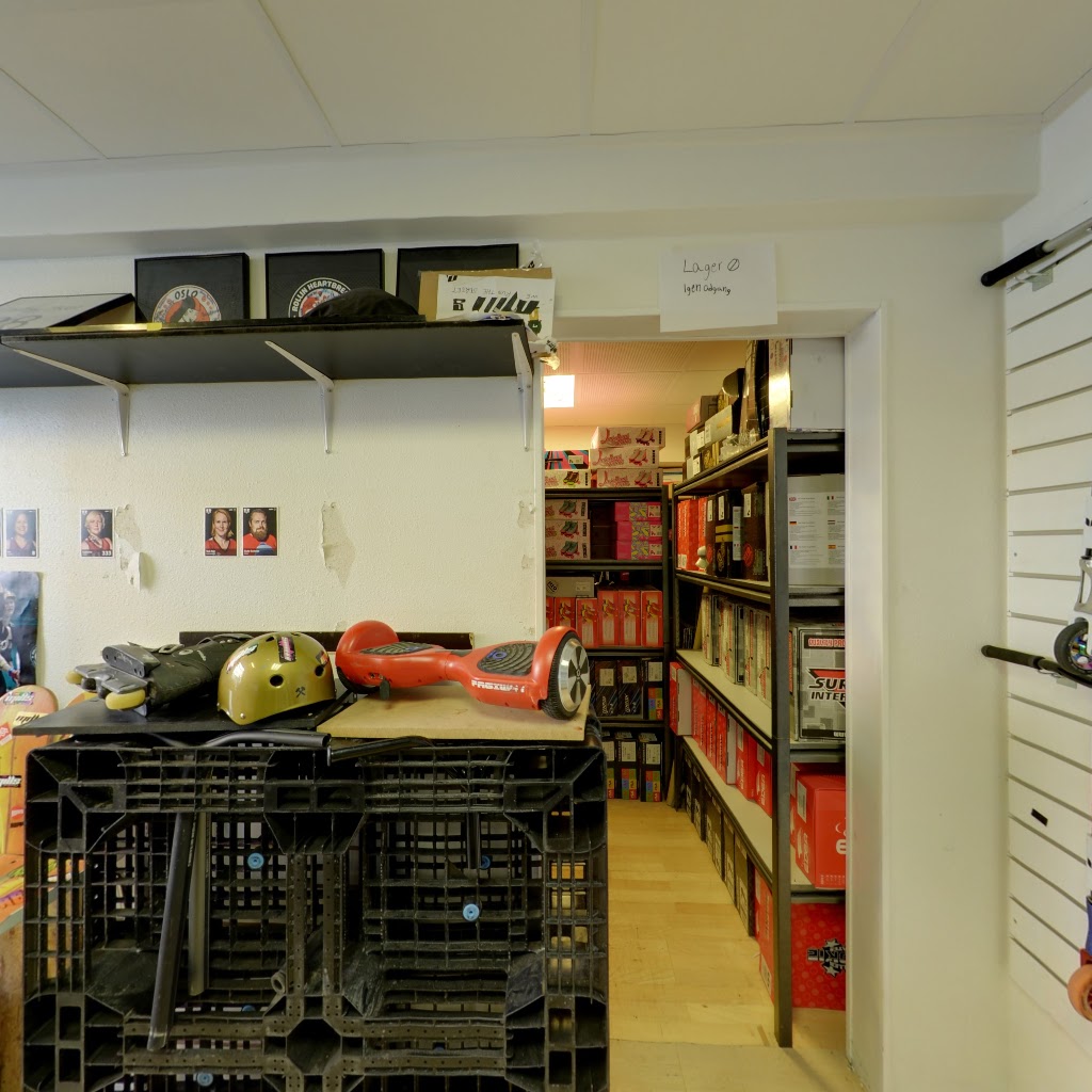 mills-skateshop-7.jpeg
