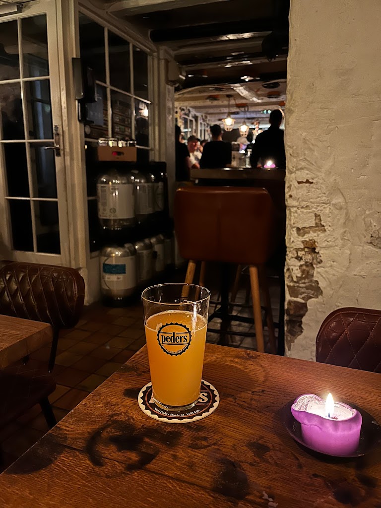 peders-craft-beer-bar-bottle-shop-4.jpeg