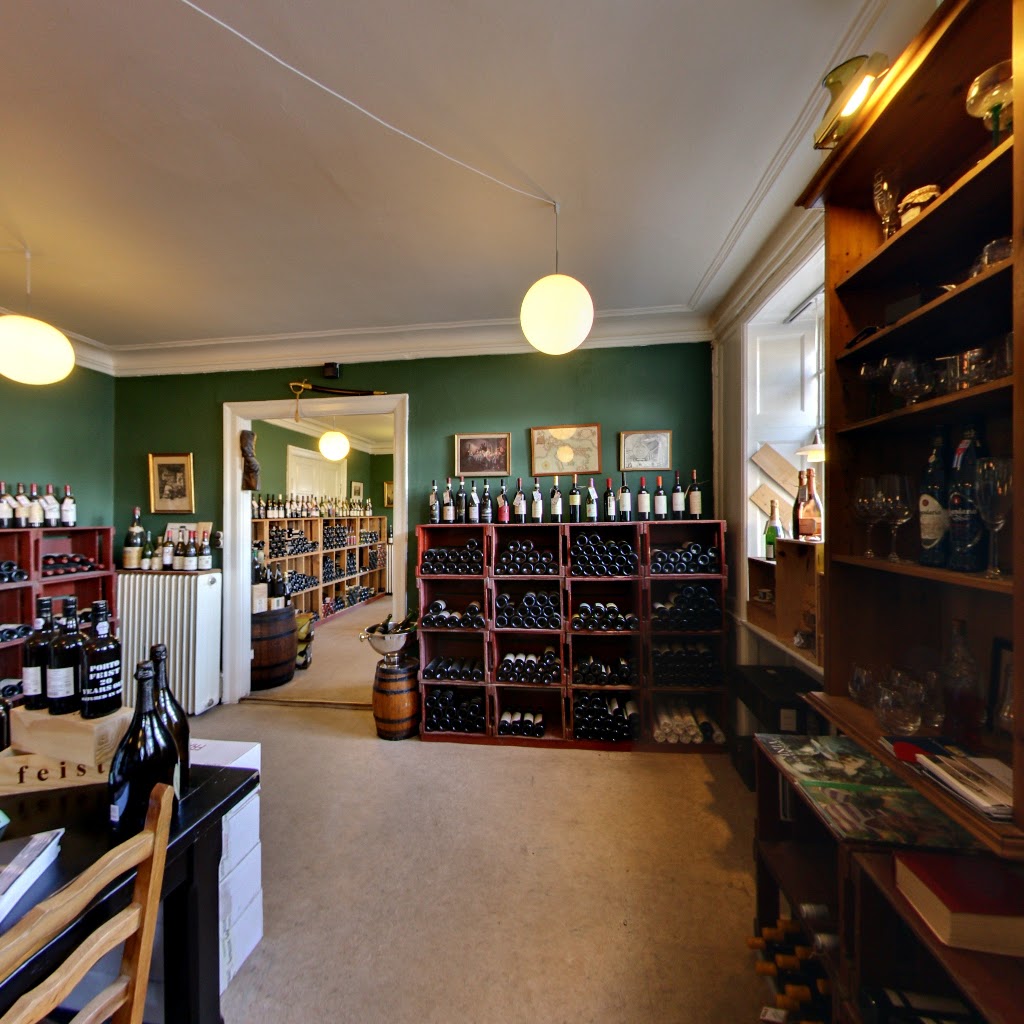 ubbes-vinhandel-wine-bar-16.jpeg