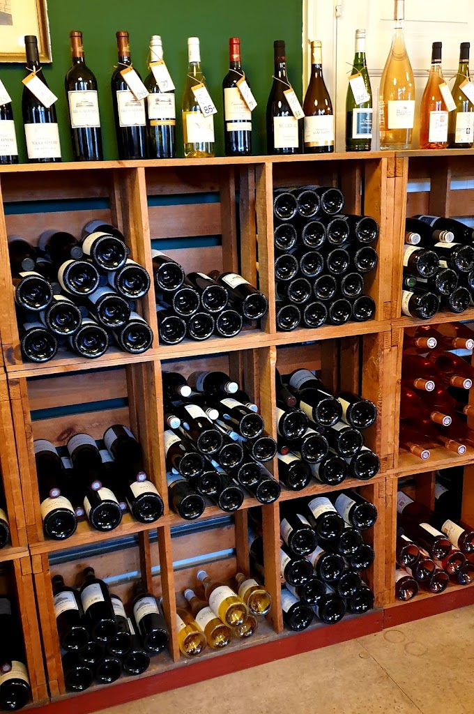 ubbes-vinhandel-wine-bar-6.jpeg