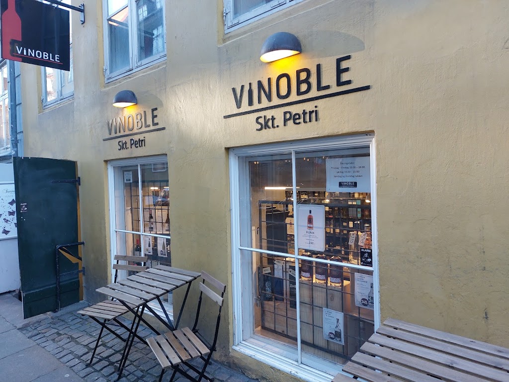 vinoble-skt-petri-5.jpeg