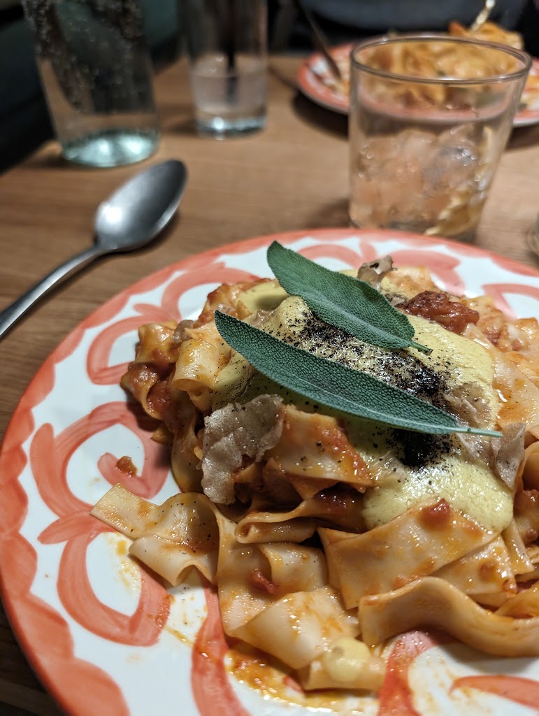 vitalian-restaurant-11.jpeg