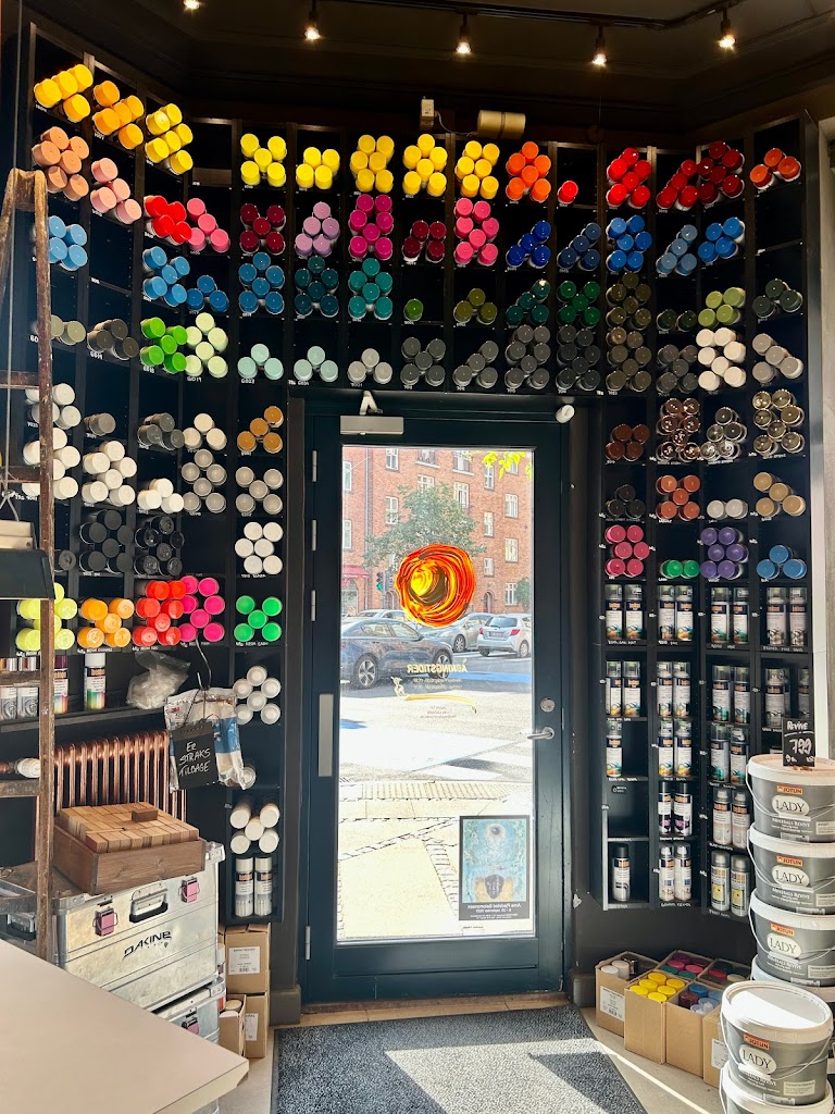 taga-farvehandel-0.jpeg
