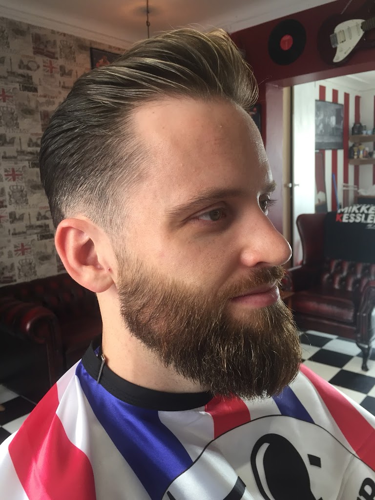 billys-barber-shop-9.jpeg