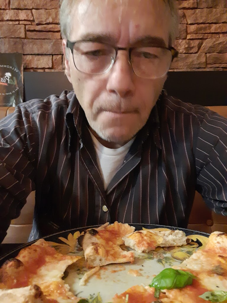 la-piazza-8.jpeg