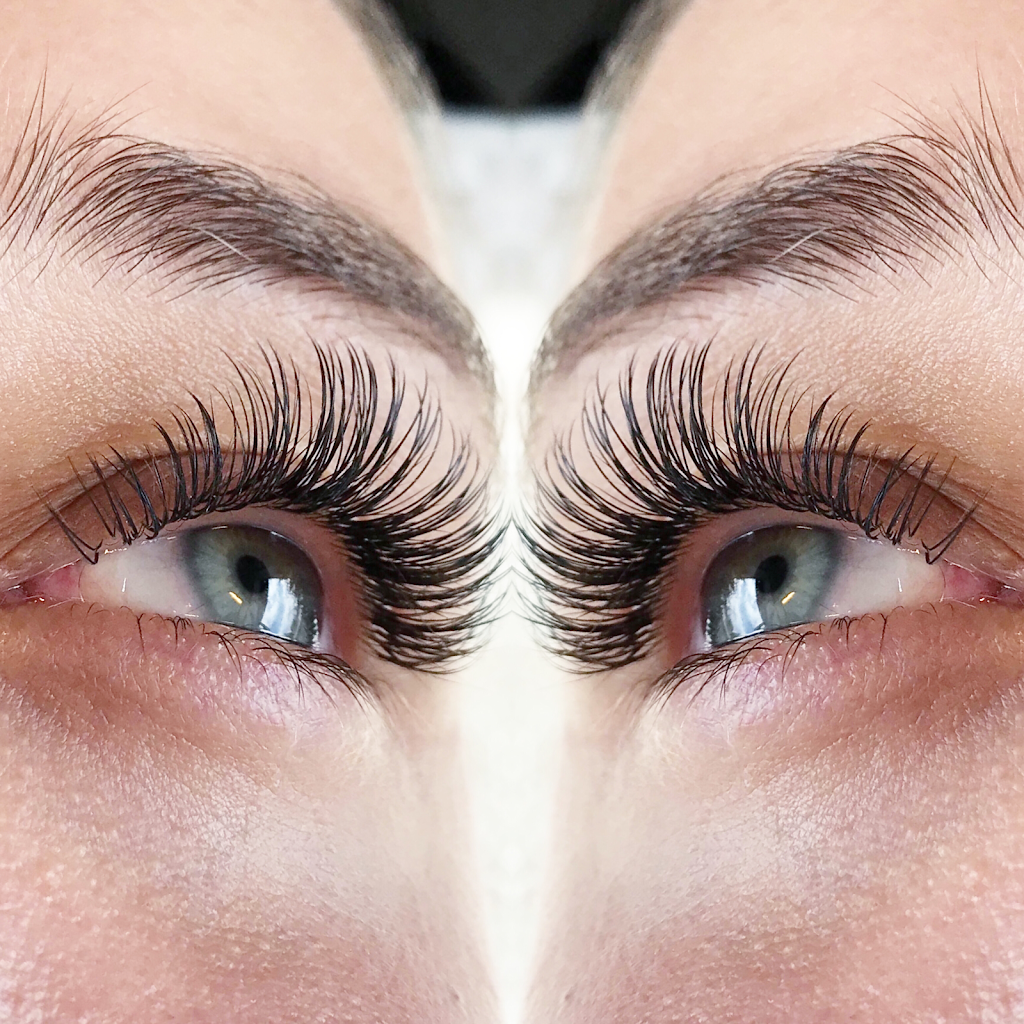 lash-clinic-copenhagen-eyelash-extensions-vippeprodukter-vippeuddannelse-14.jpeg