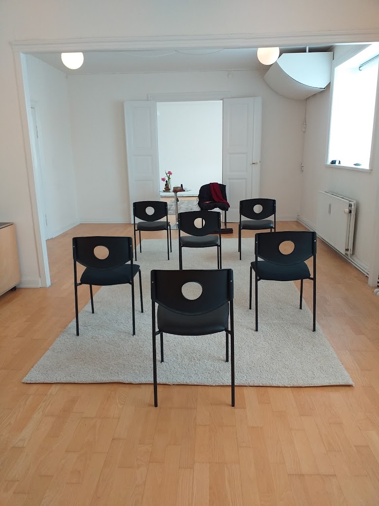 www-indsigtsmeditation-vipassana-com-5.jpeg