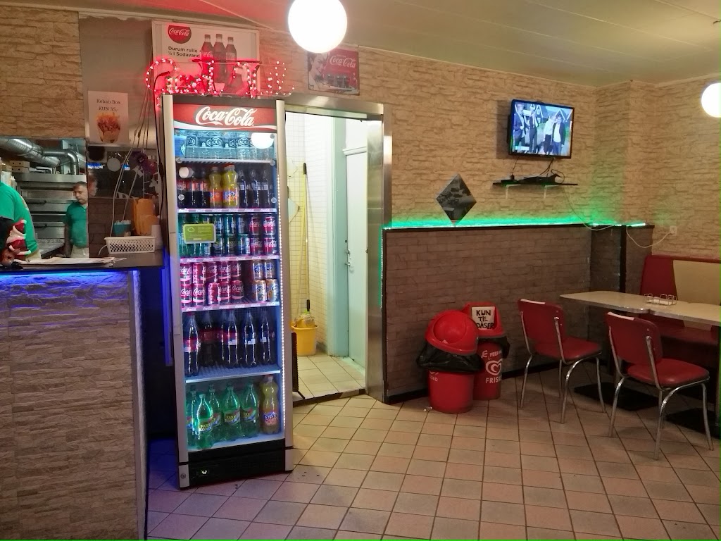 byens-pizzeria-kebabhouse-9.jpeg