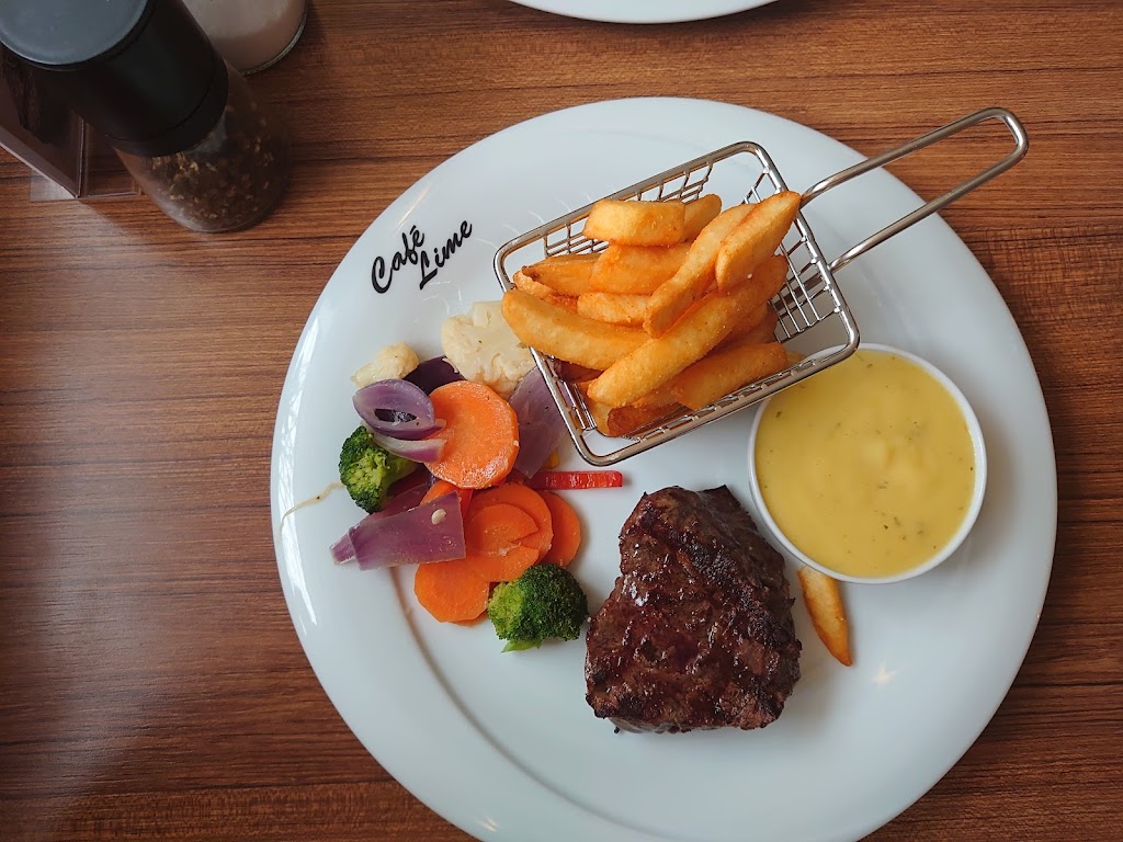 cafe-lime-3.jpeg