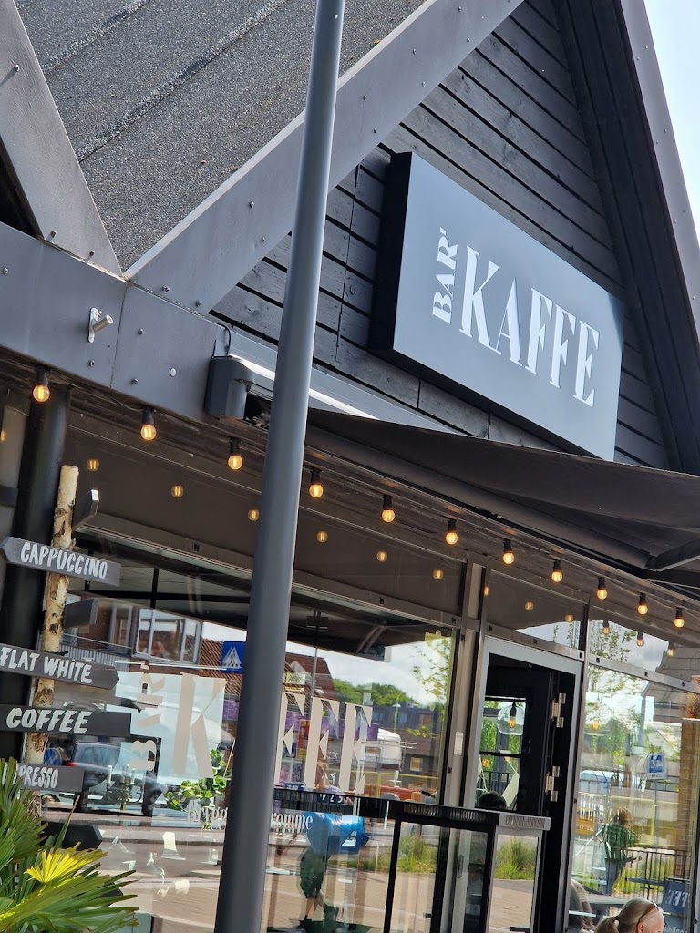 barkaffe-10.jpeg