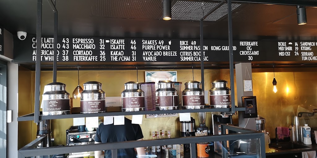 barkaffe-3.jpeg