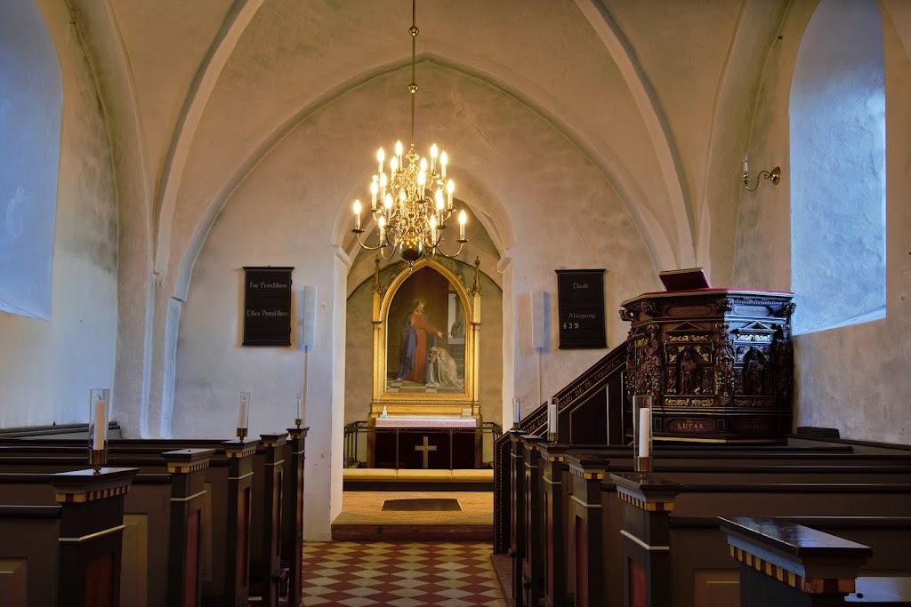 blovstrod-church-0.jpeg