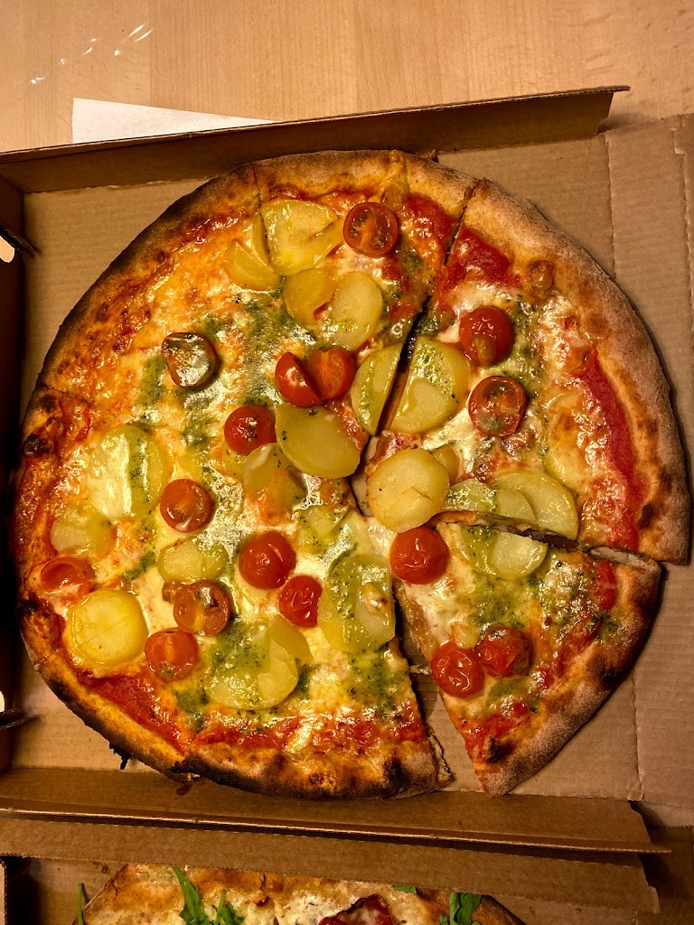 primavera-pizzaria-naerbutikken-3.jpeg