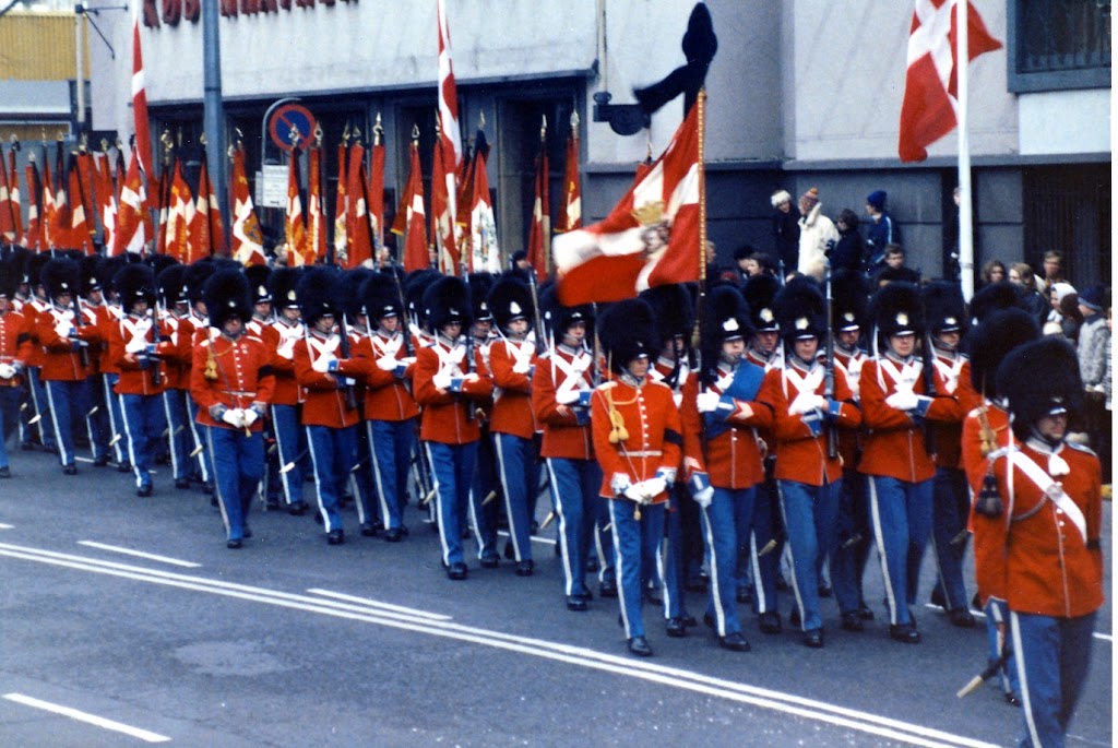 the-royal-guard-2.jpeg