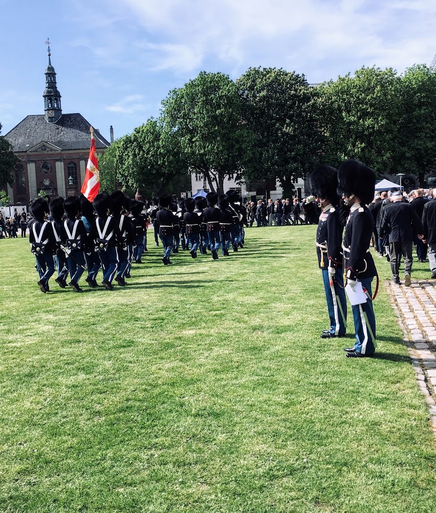 the-royal-guard-7.jpeg