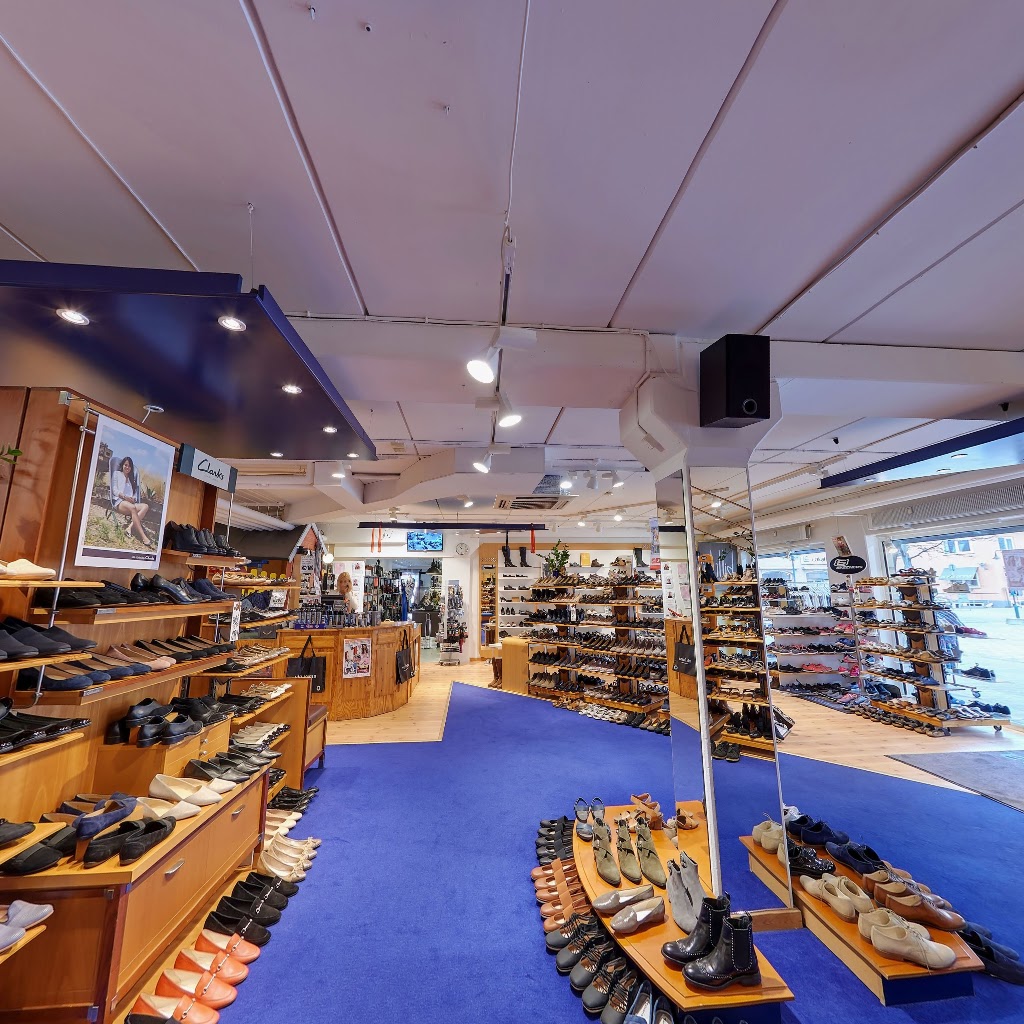 via-roma-shoes-accessories-3.jpeg