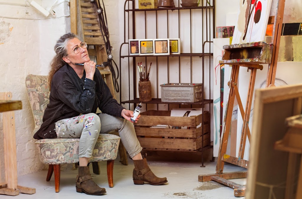 atelier-tina-hee-artist-8.jpeg