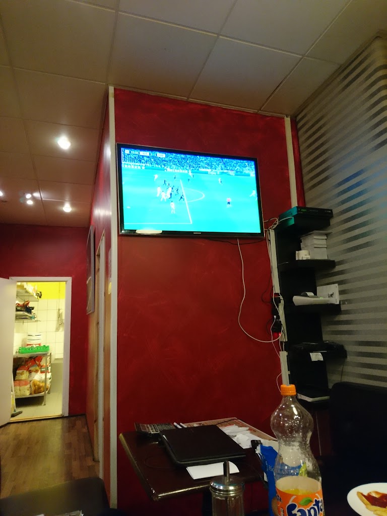 jernbane-pizza-durum-kebab-house-17.jpeg