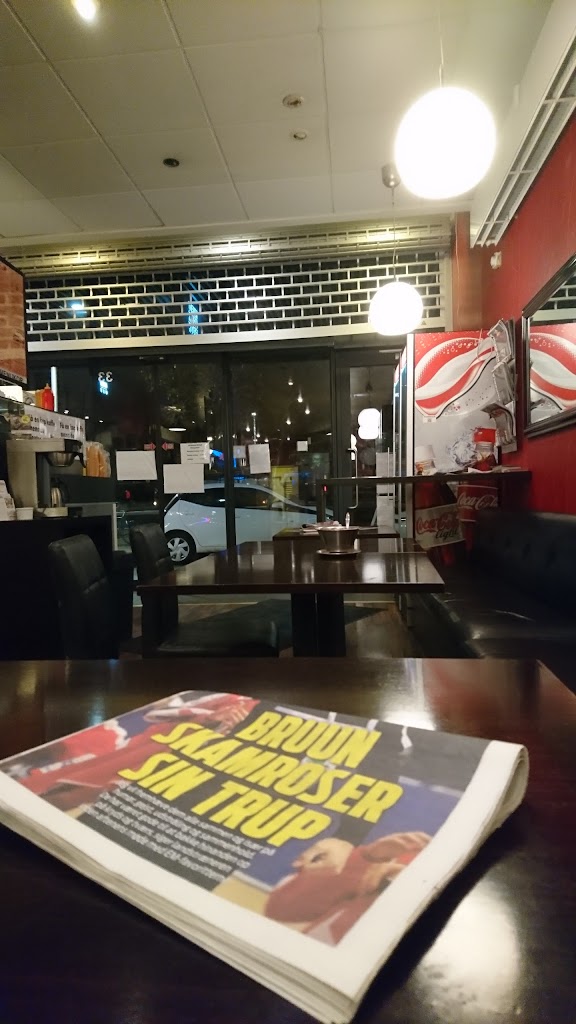 jernbane-pizza-durum-kebab-house-8.jpeg