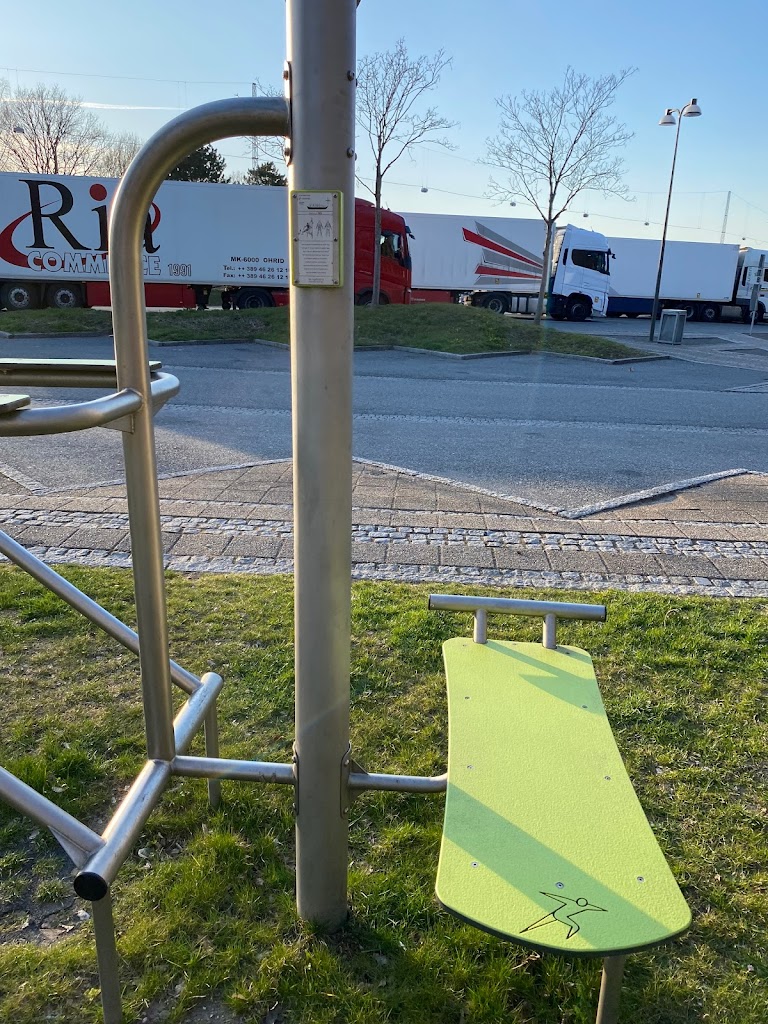 truck-parking-14.jpeg