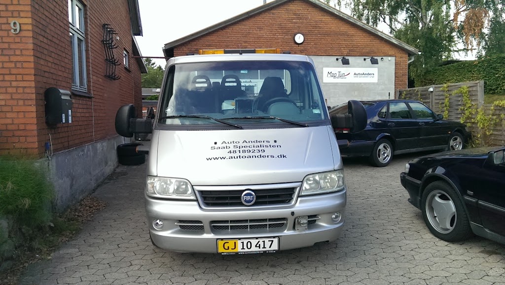 auto-anders-authorized-saab-workshop-5.jpeg