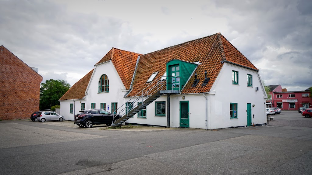 malov-bibliotek-7.jpeg