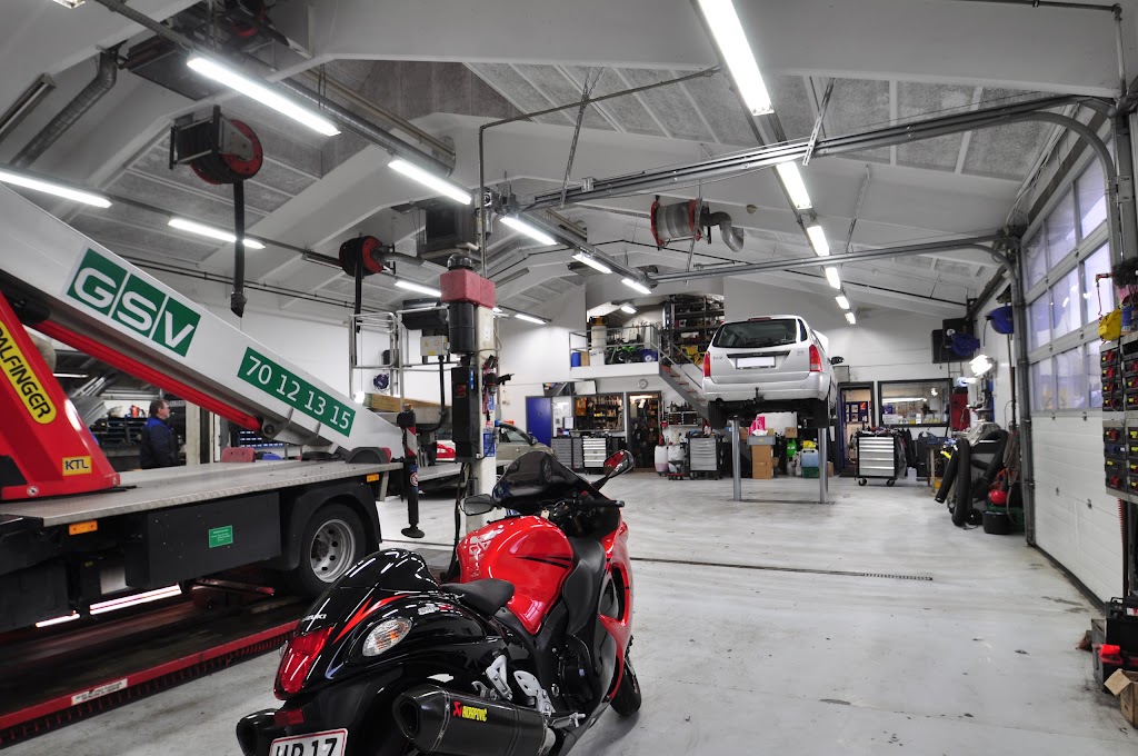 smorum-auto-service-v-peder-pedersen-4.jpeg