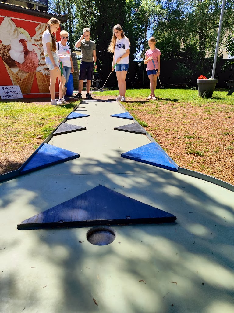 legeplads-ved-minigolfen-2.jpeg