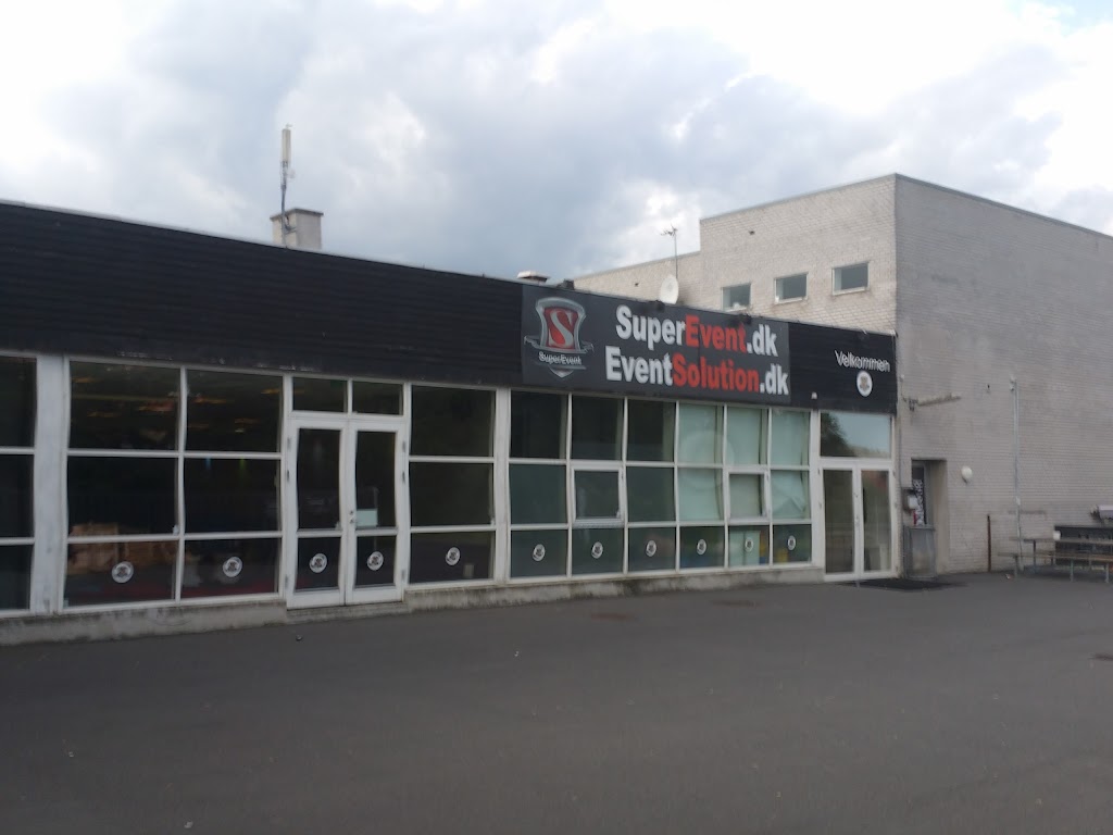 multihallen-fritidscenter-ungdomsklub-1.jpeg