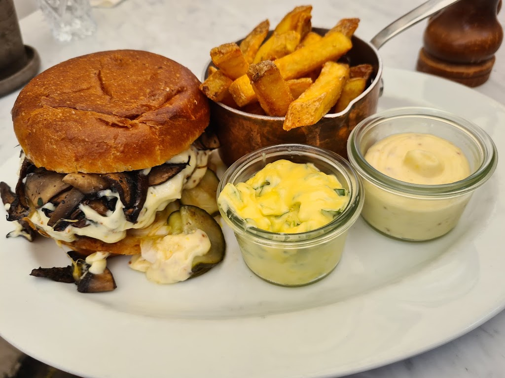 florentz-cafe-brasserie-restaurant-roskilde-12.jpeg
