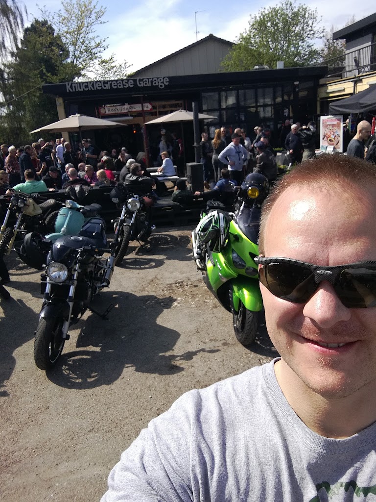 knucklegrease-garage-14.jpeg