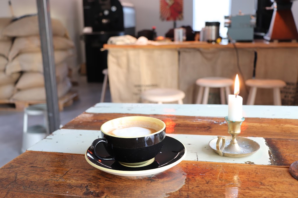 mork-risteri-kaffebar-0.jpeg