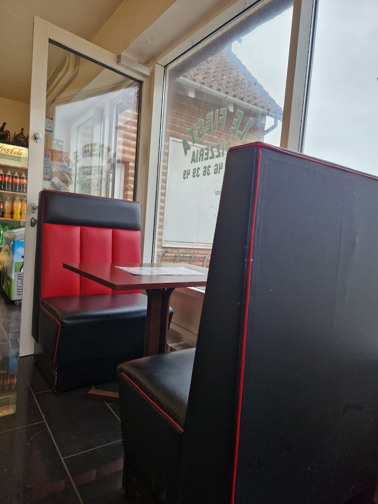 restaurant-le-fiesta-cafe-og-pizzeria-15.jpeg