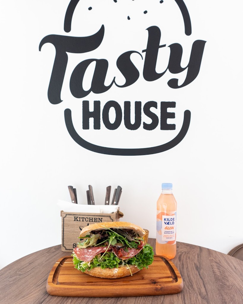 tasty-house-16.jpeg