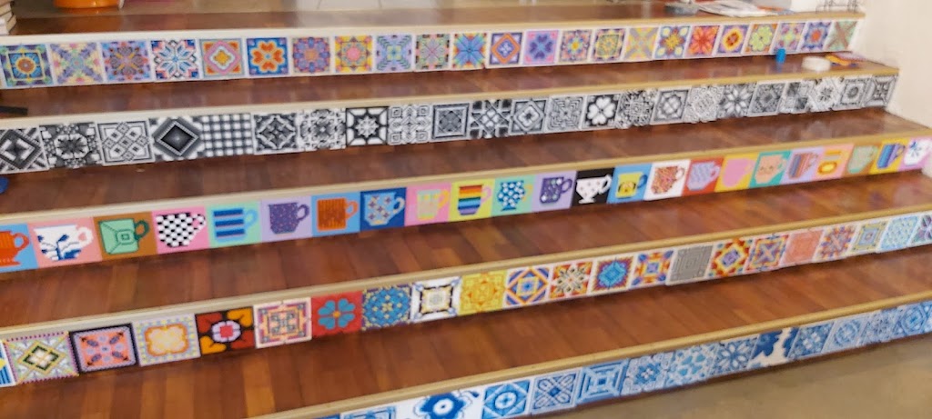 salonen-kunst-kjoler-kaffe-og-kiksekage-6.jpeg