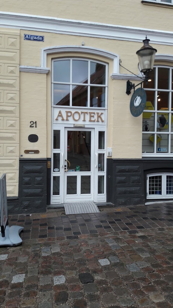 skaelskor-apotek-5.jpeg