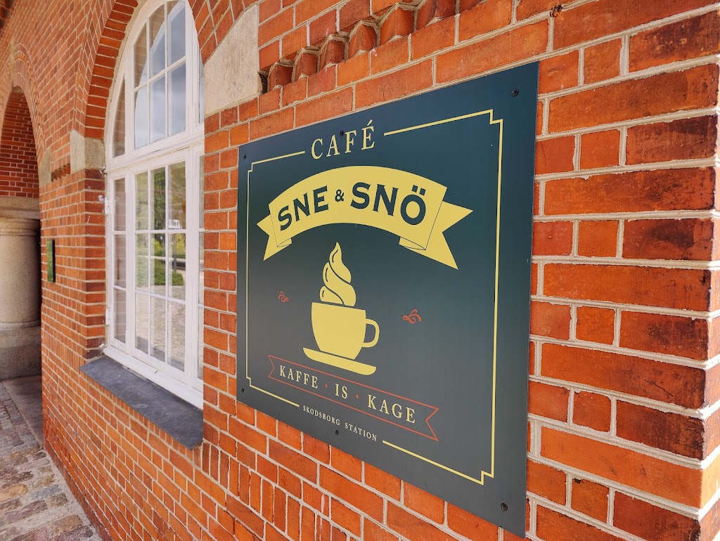 cafe-sne-sno-11.jpeg