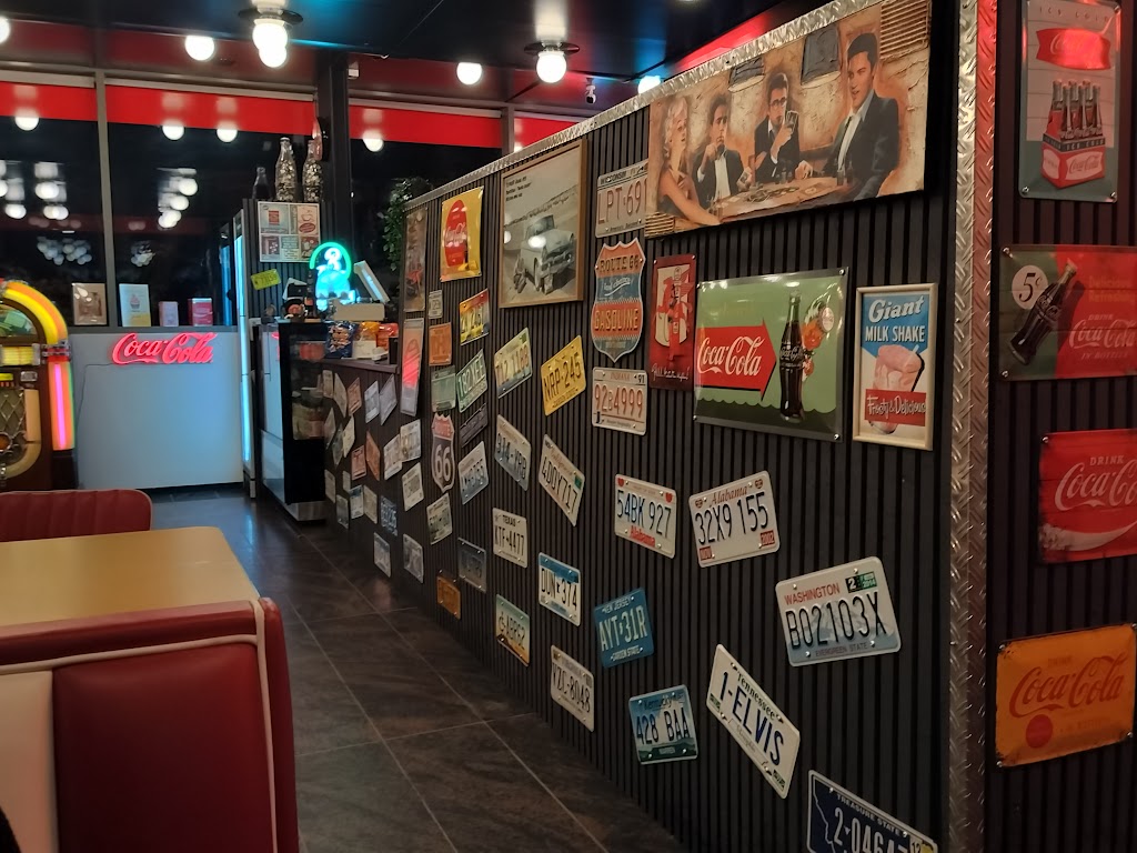 station-diner-2.jpeg