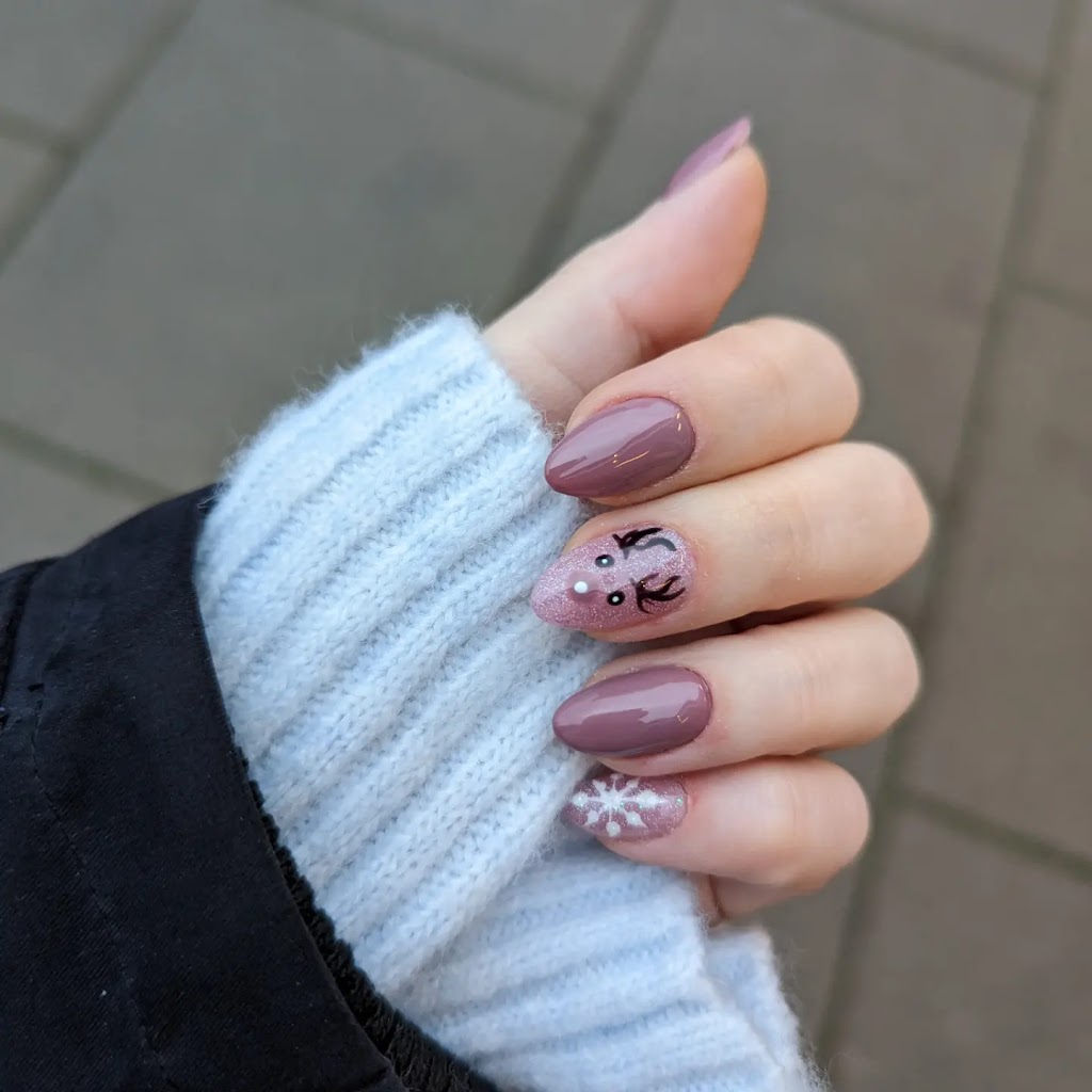 negleklinik-beauty-nails-s-11.jpeg