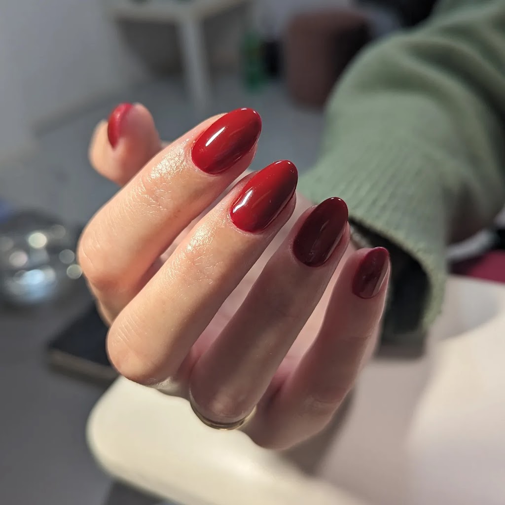 negleklinik-beauty-nails-s-5.jpeg