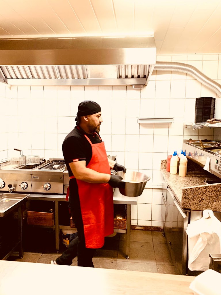 pizzeria-burgerhouse-16.jpeg
