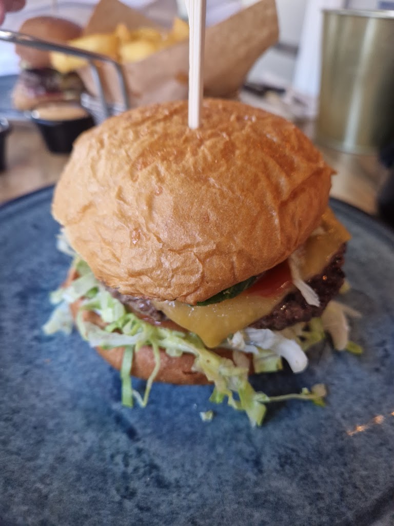 burger-hytten-solrod-1.jpeg