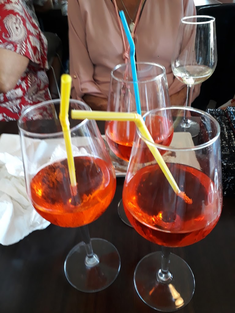 dantes-restaurant-pizzeria-15.jpeg