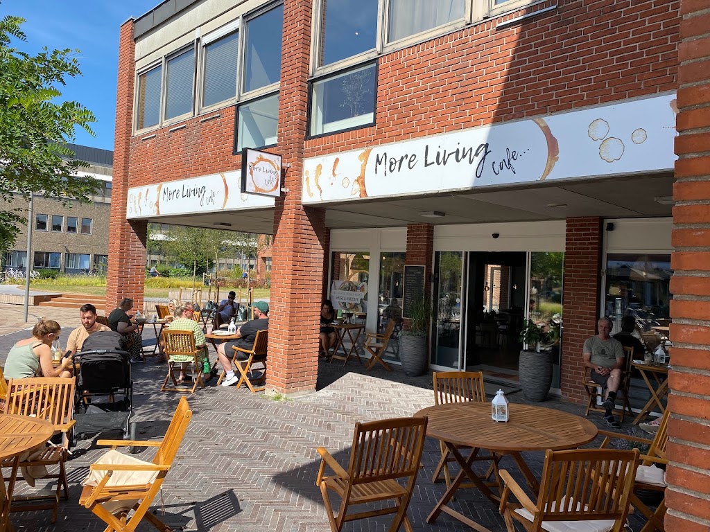 more-living-cafe-18.jpeg