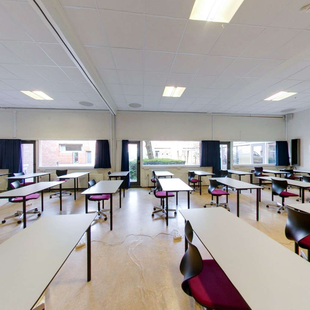 solrod-gymnasium-2.jpeg