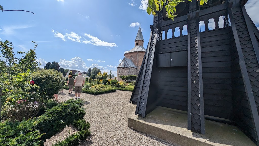 bjernede-rundkirke-16.jpeg