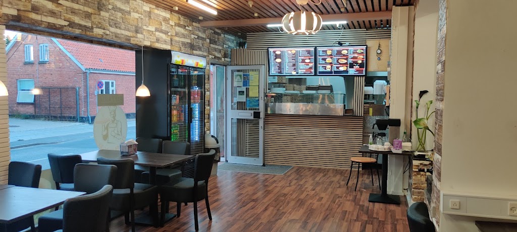 byens-cafe-pizzarie-stenlille-2.jpeg