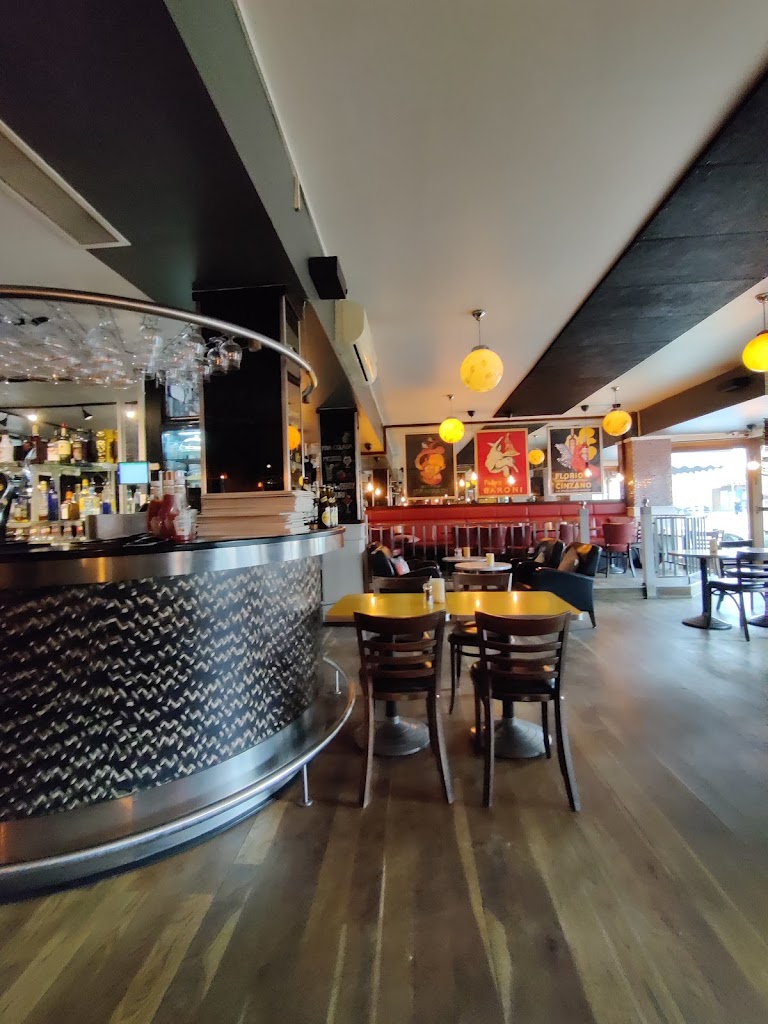 cafe-mango-8.jpeg