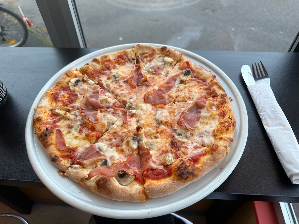 sengelose-pizza-3.jpeg