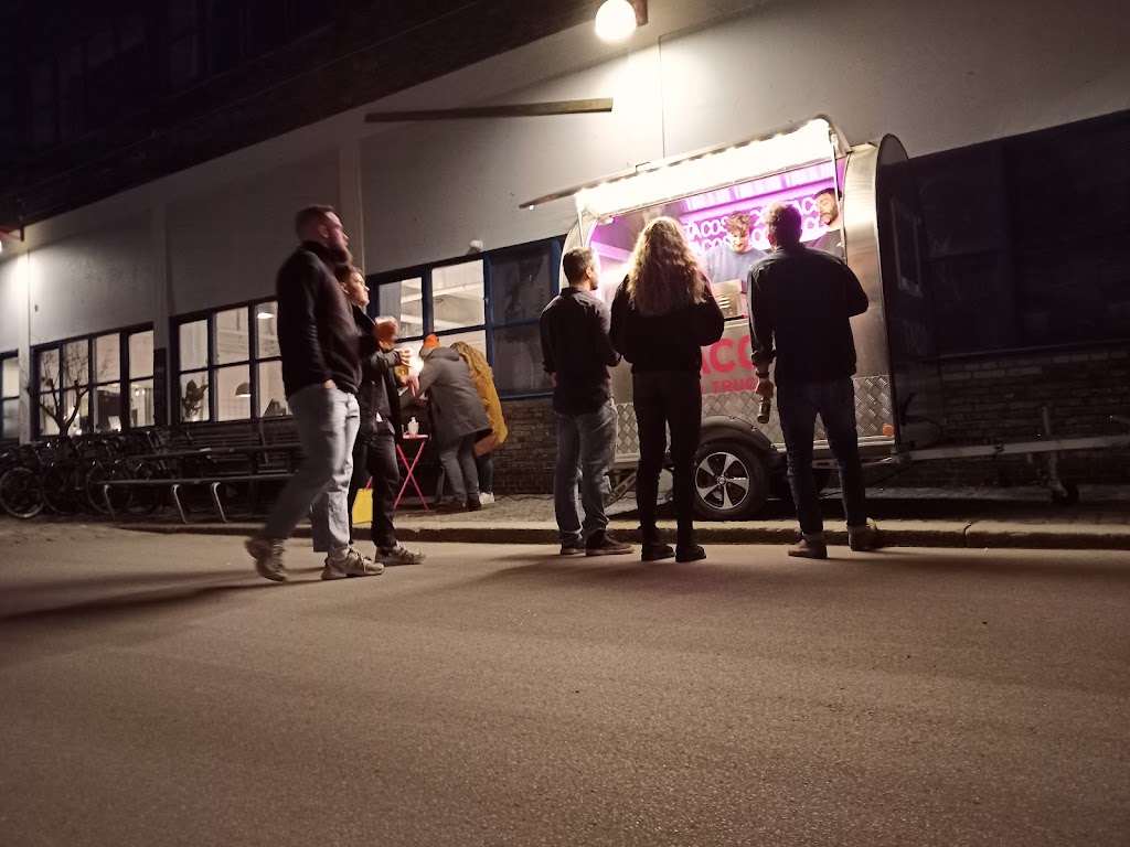 taqu-food-truck-9.jpeg